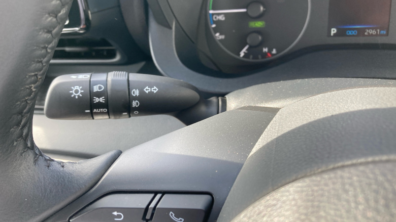 Toyota Yaris 1.5 Hybrid Icon 5dr CVT Hybrid Hatchback